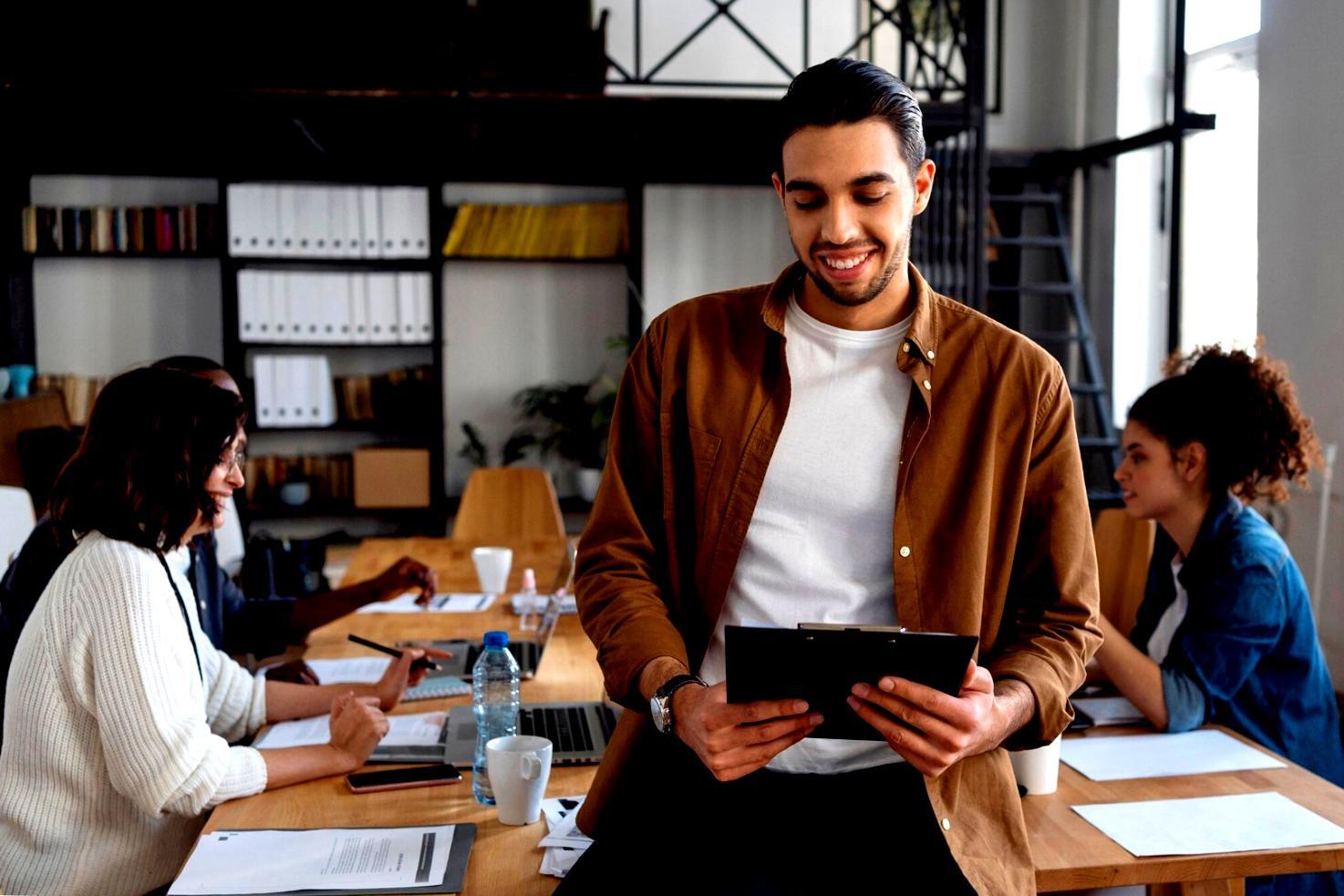 Espacio de trabajo donde organizamos estrategias de optimización presupuestaria